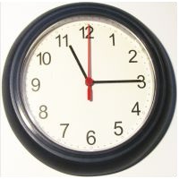 English time - quarter past